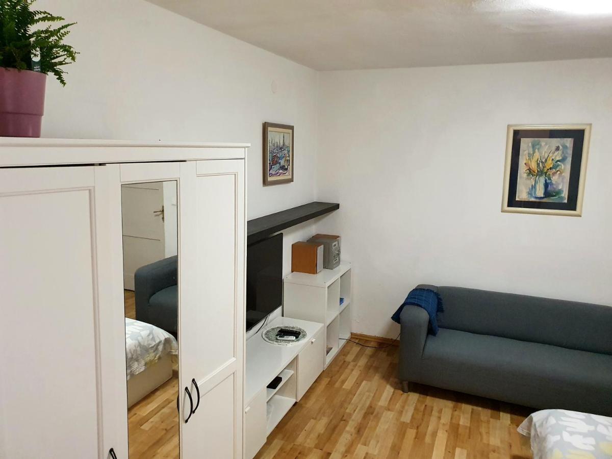 Apartment Perfect Summer Split Bagian luar foto