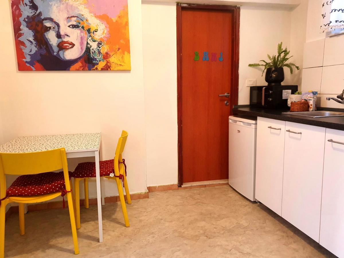 Apartment Perfect Summer Split Bagian luar foto